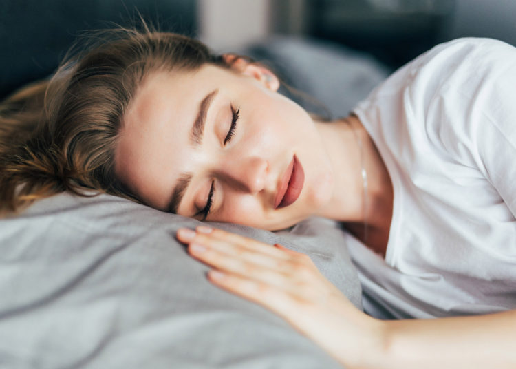 Enjuagarlas correctamente te hará dormir como un bebé