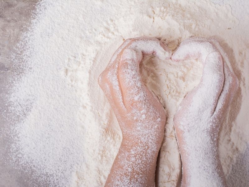 Con solo 5 ingredientes prepara un delicioso pastel de naranja y almendra