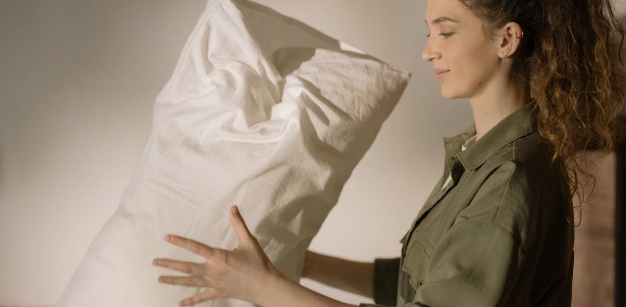 Lava tus almohadas en casa