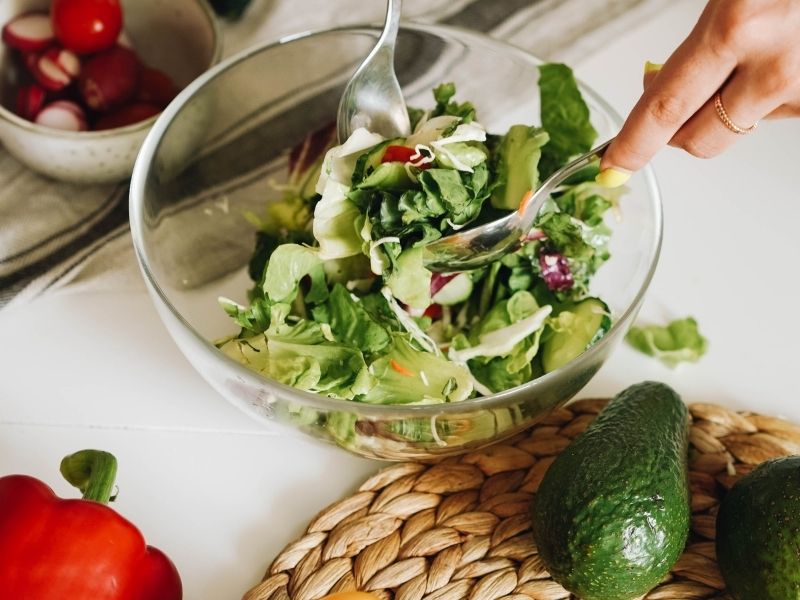 Recetas que puedes hacer cuando te sobra lechuga en casa