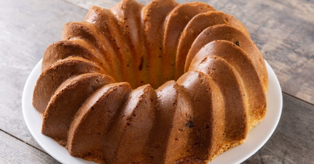 Bundt cake de naranja fácil y rápido. Crédito: Freepik